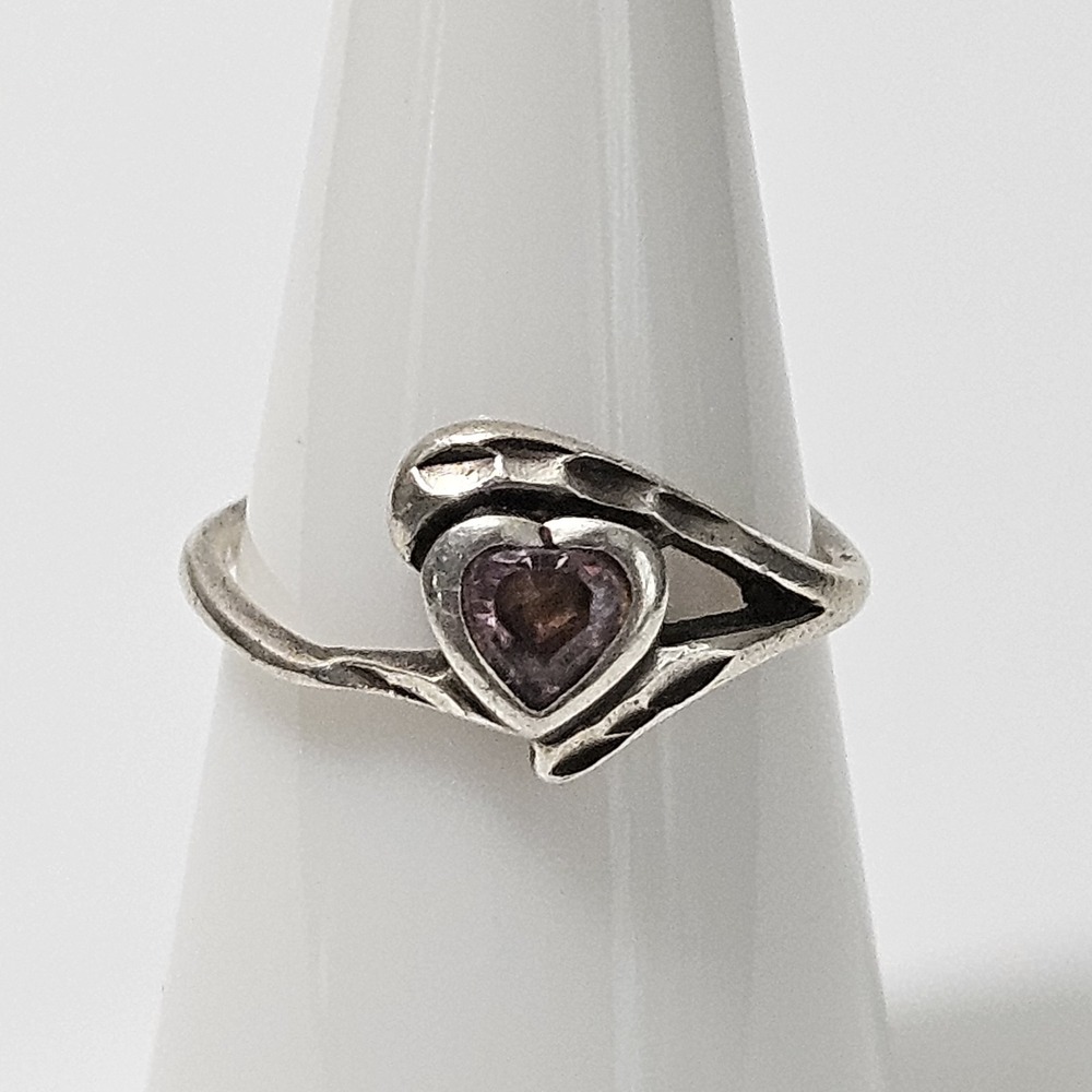 Sterling Silver Pink Stone Heart Ring Size 7